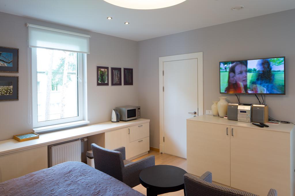 Vienibas Prospekts 6 Apartment Jurmala Ngoại thất bức ảnh